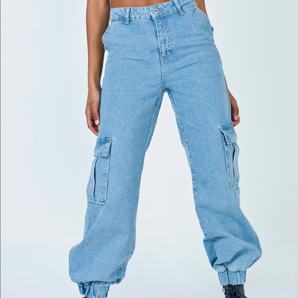 THE RAGGED PRIEST LIGHT BLUE CUFFED COMBAT JEANS